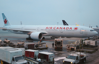 Air Canada 777 C-FIUR at Toronto Pearson International Airport (YYZ) thumbnail