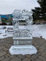 Family Day Ice Sculpture to Brighten Spirits thumbnail